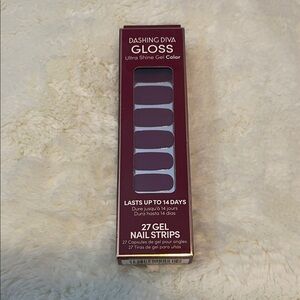 Dashing Diva Gloss Ultra Shine Gel Color Press-On Nails - Purple